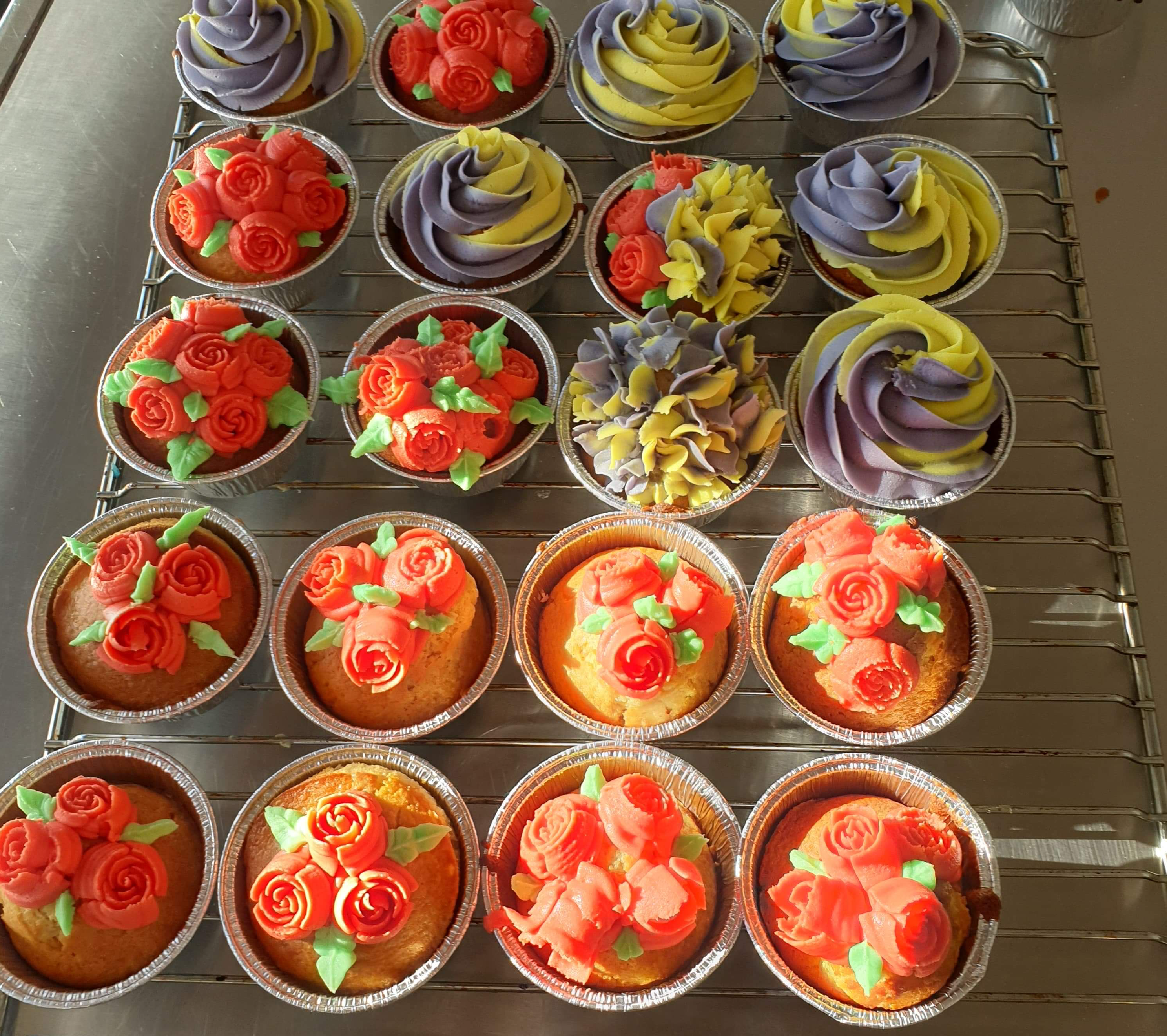 flotte pyntede cupcakes